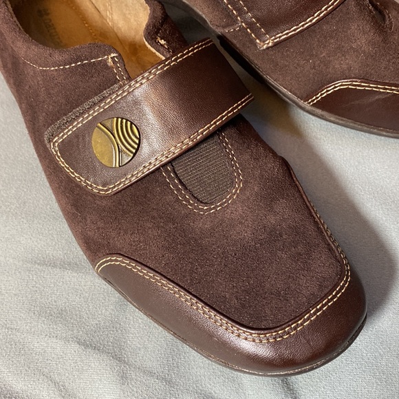 Naturalizer Leather Suede Velcro Slip-on Loafers - Picture 7 of 12